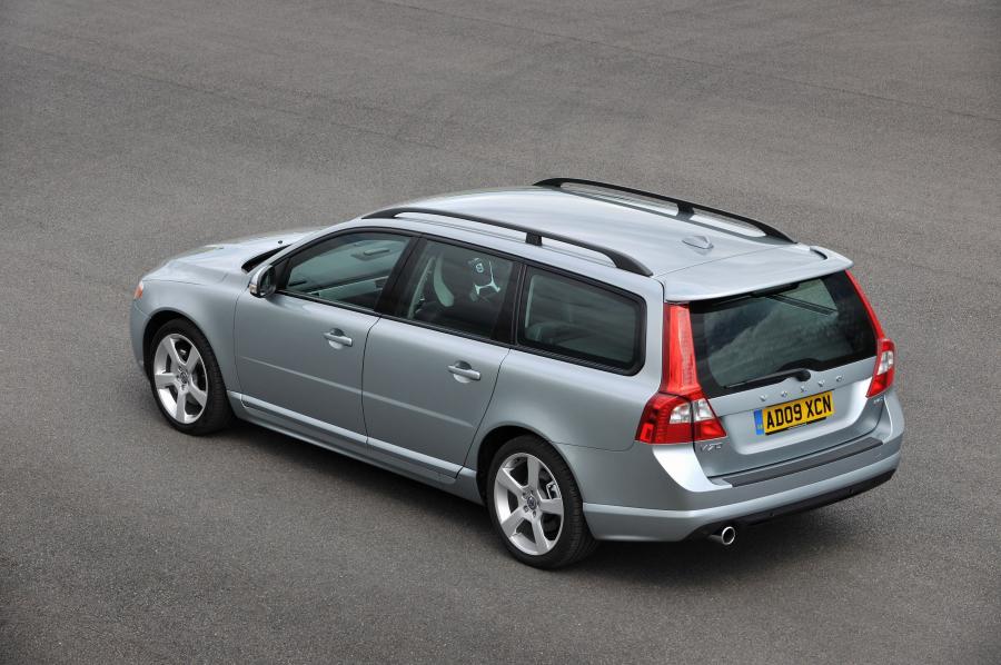  Volvo V70 2010 года  (фото 41 из 62)